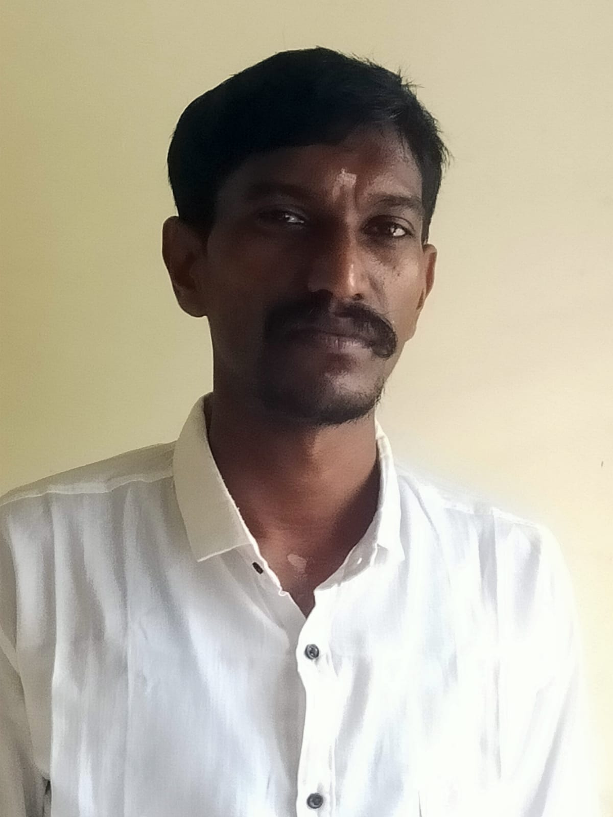 പോക്സോ കേസിൽ  പ്രായപൂർത്തിയാകാത്ത അതിജീവതയെ ഭീഷണിപ്പെടുത്തി ശല്യം ചെയ്ത പ്രതിക്ക്  തടവും പിഴയും`